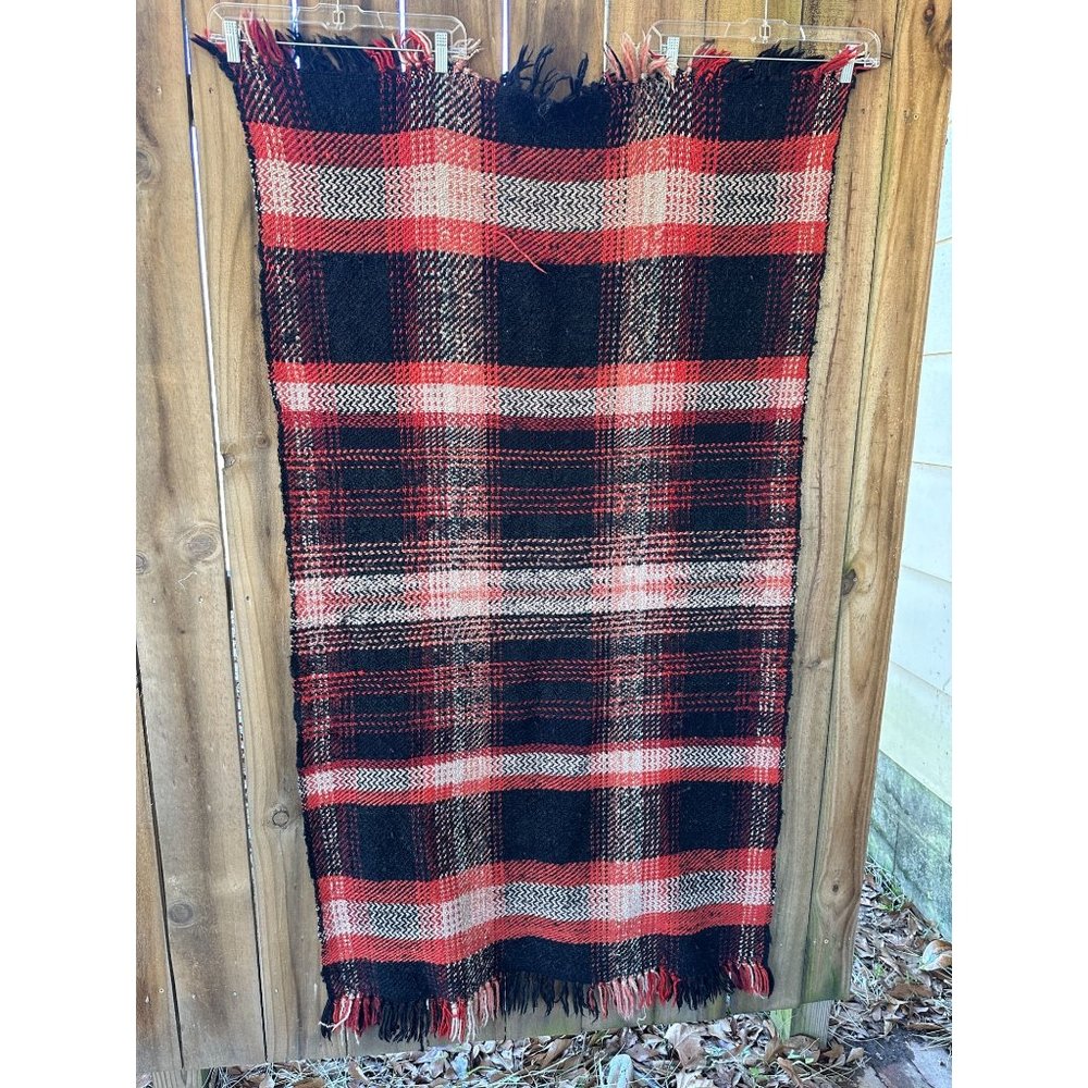 HANDWOVEN Handspun  Nubby WOOL Plaid Throw BLANKET  36" x 64" Cottage Lodge